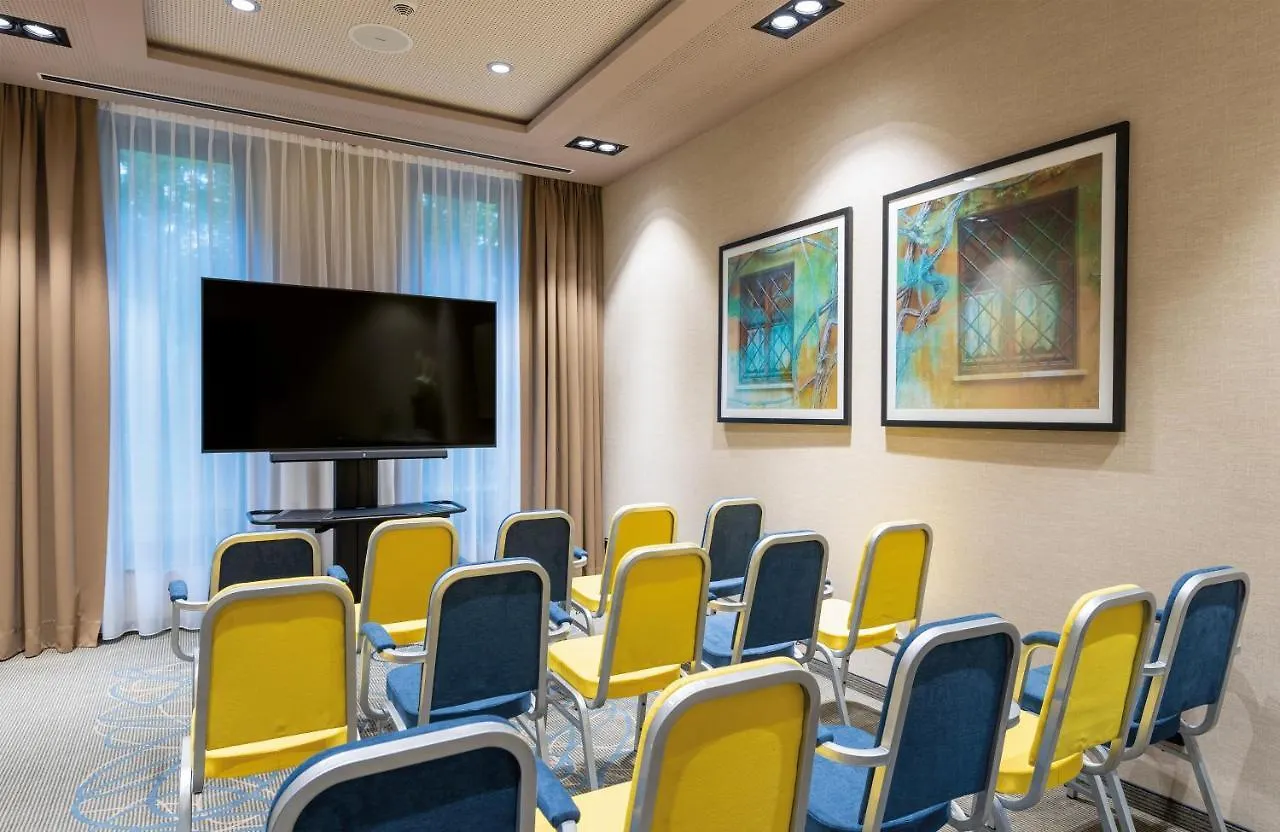 Leonardo Hotel אוגסבורג