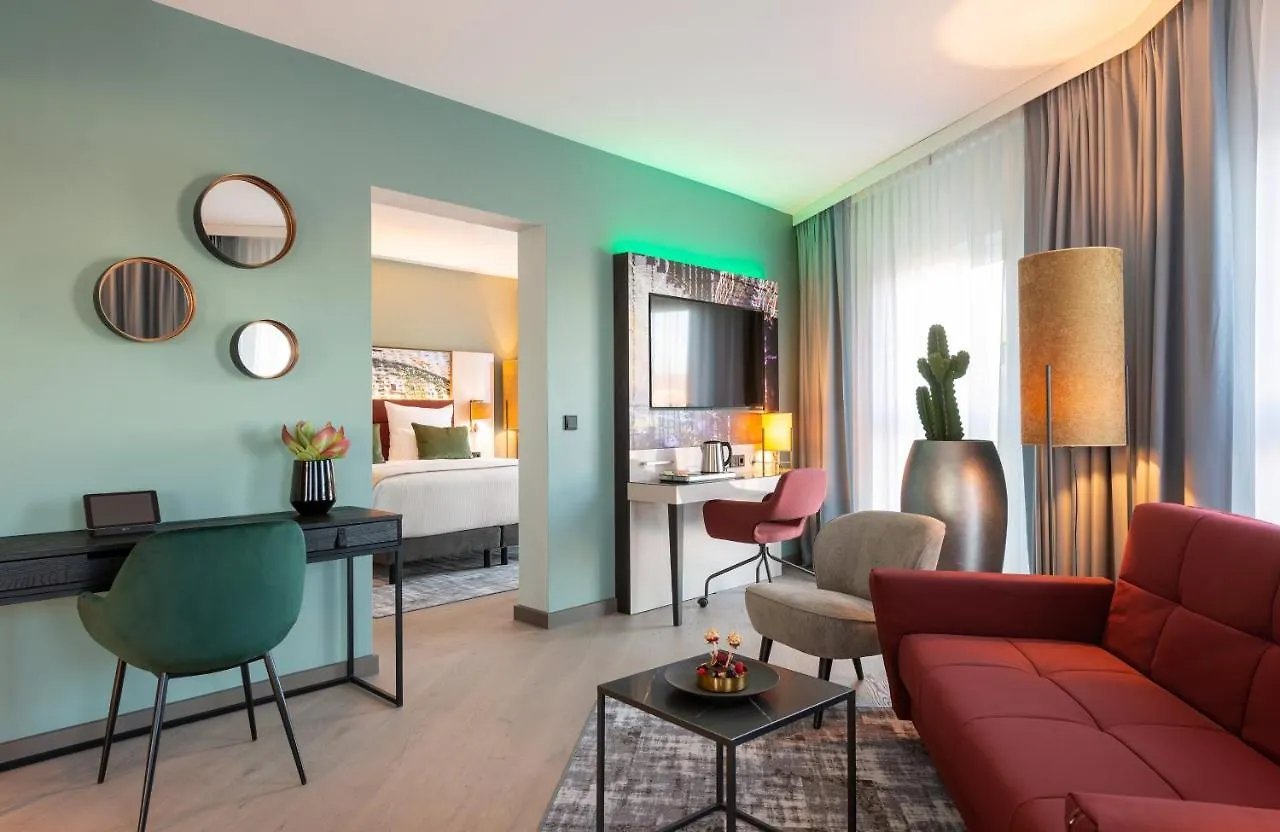 Leonardo Hotel אוגסבורג