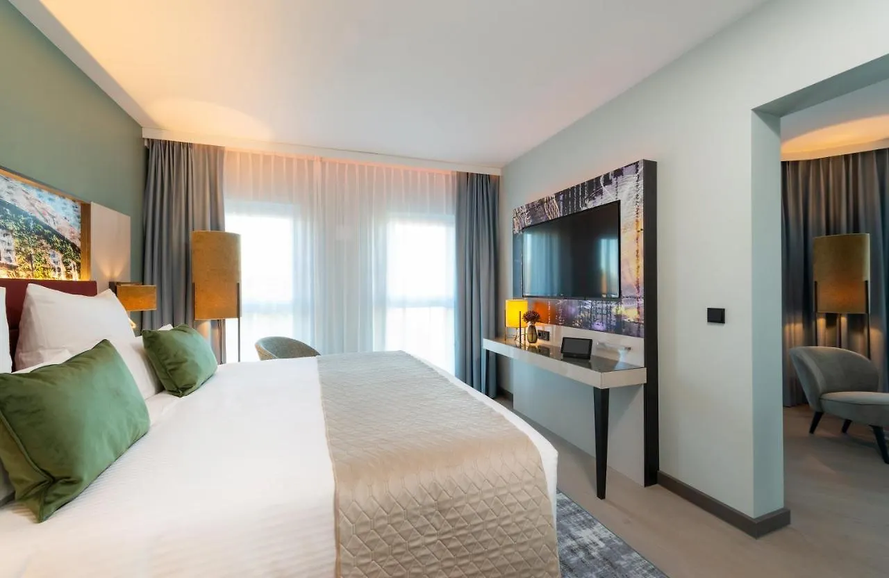 Leonardo Hotel אוגסבורג