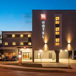 2* מלון Ibis Muenchen Airport Sued