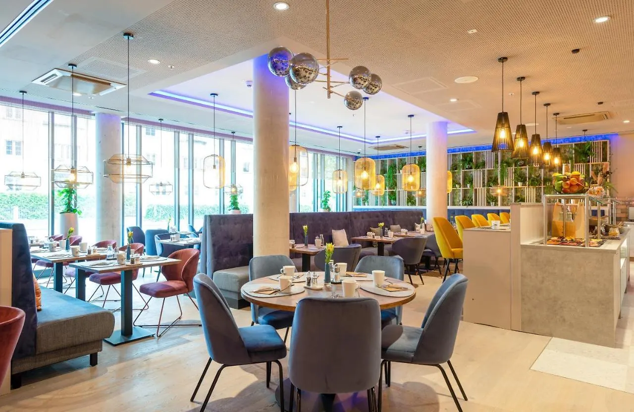 Leonardo Hotel Augsburgo