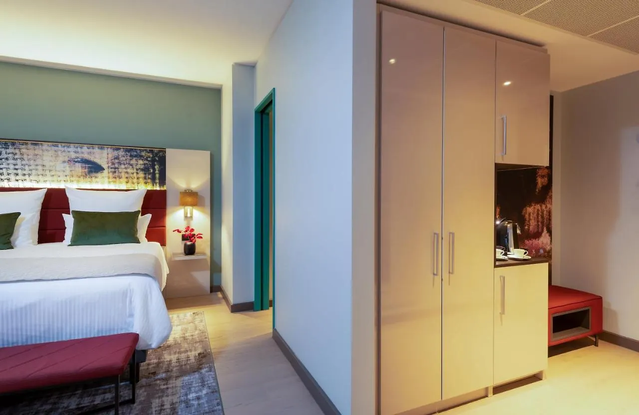 Leonardo Hotel Augsburgo